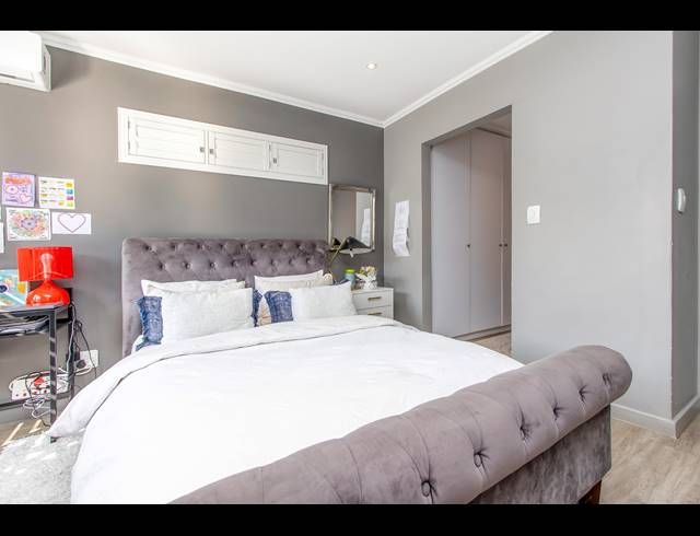 3 BEDROOM TOWNHOUSE FOR SALE IN BRYANSTON